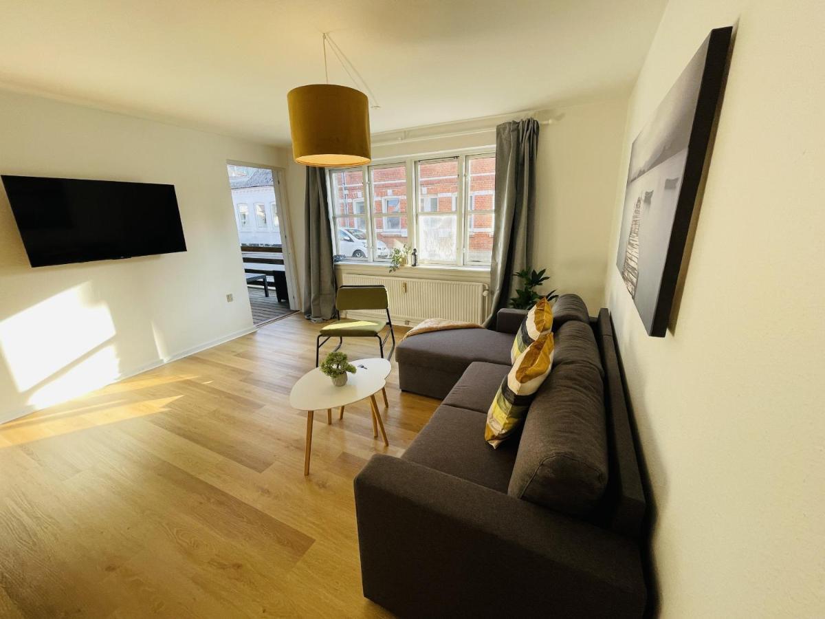 Aday - Central Terrace Apartment In Йеррінґ Екстер'єр фото